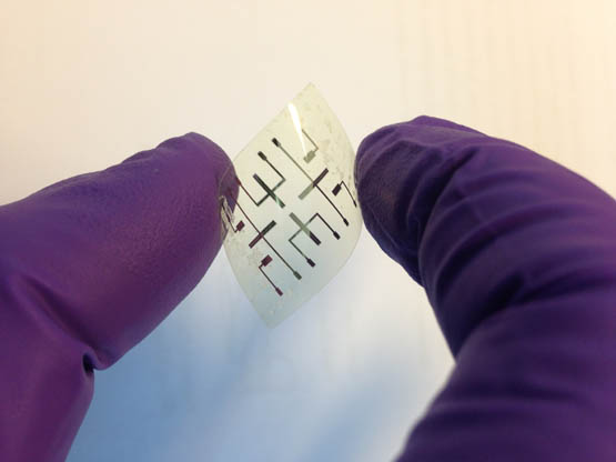 ZnO Nanodisk Based UV Detectors with Printed Electrodes11
