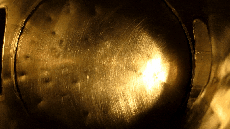 Heat transfer and critical phenomena during evaporation and boiling in a thin horizontal liquid layer at low pressures. Advances in Engineering